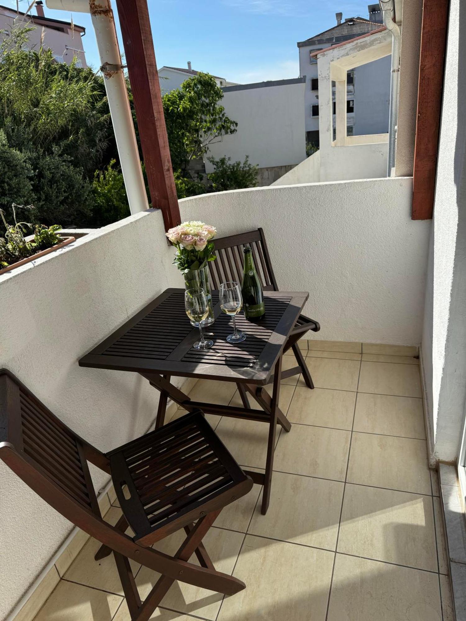 Pag Vero Apartments 파그 외부 사진